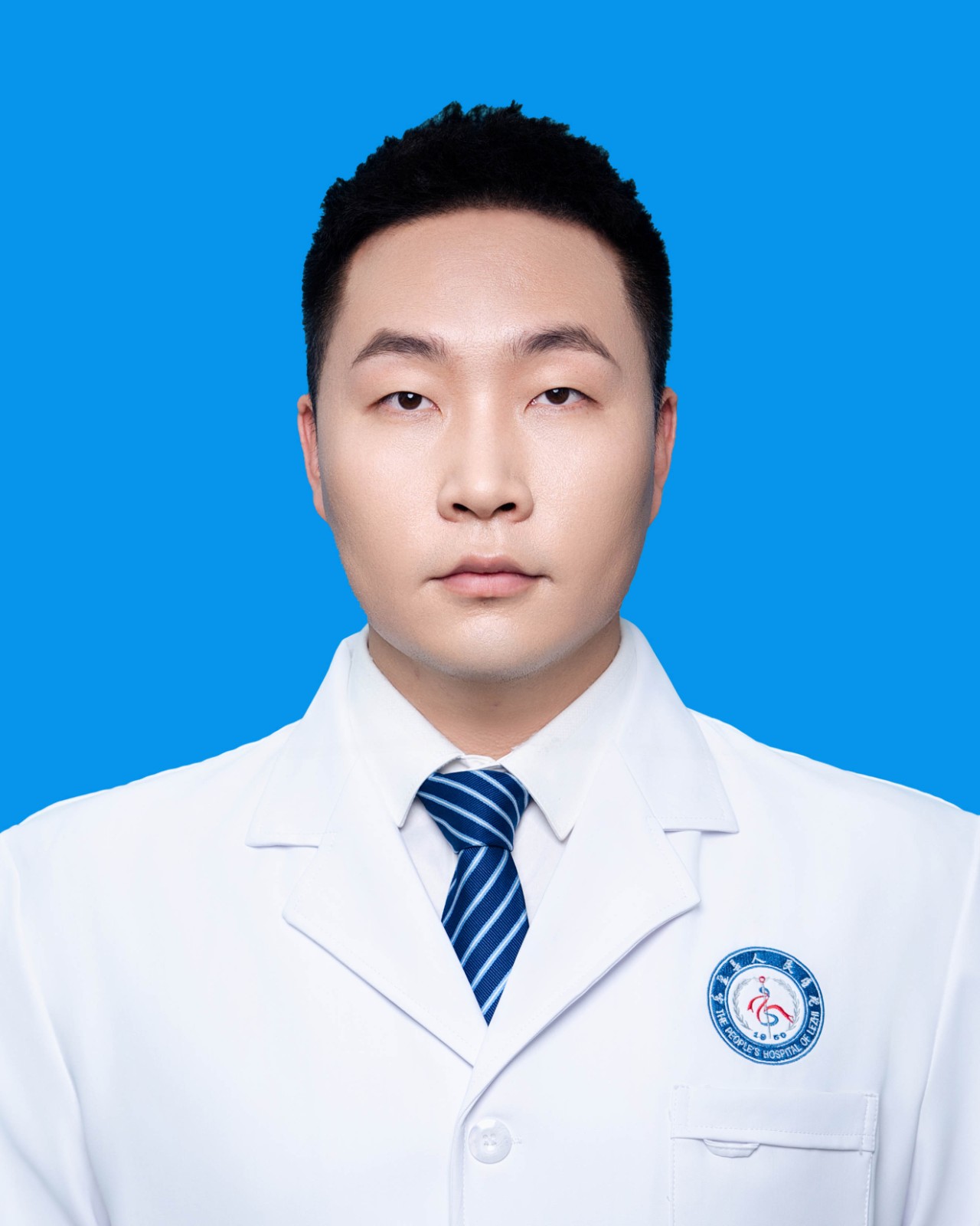 漆智睿  职称：医师 专业：心血管内科 ().jpg