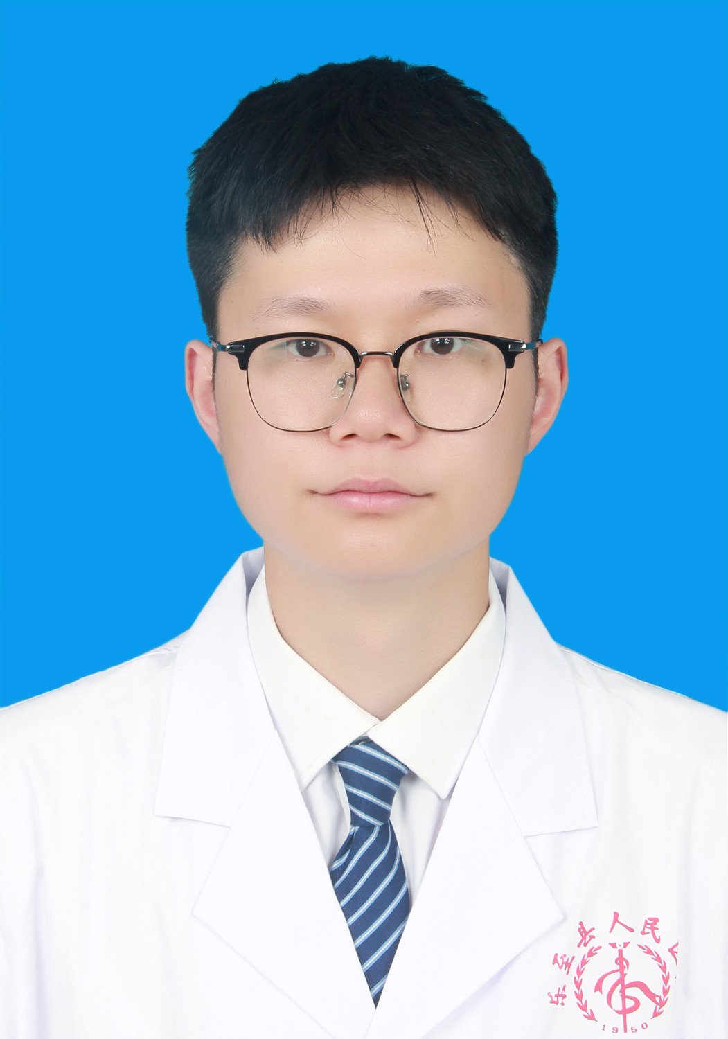黄锐 职称：医师  专业：肝胆胰外科(3).JPG